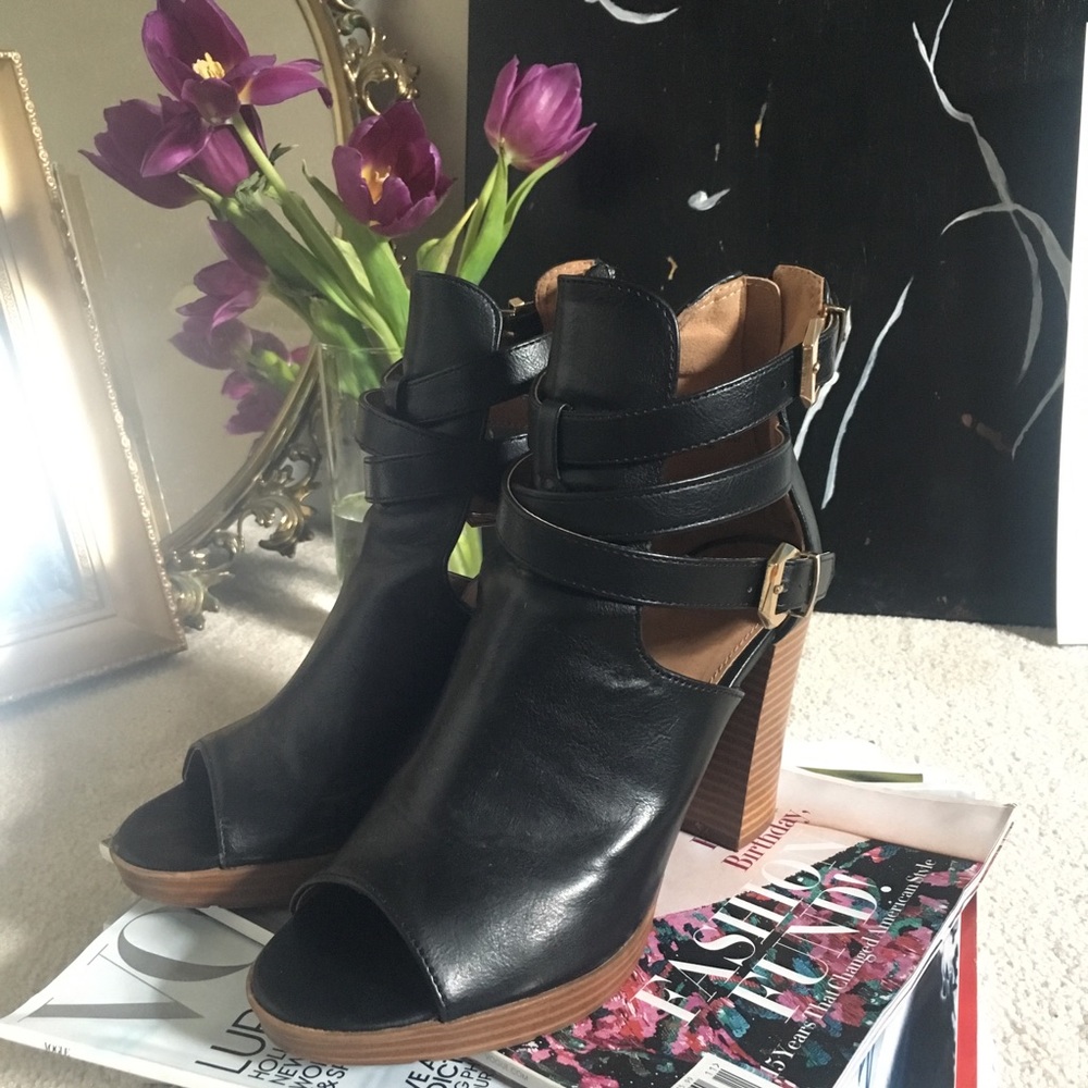 Black Cutout block heel booties